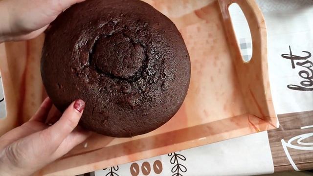 Бисквит в микроволновке за 15 минут. Шоколадный бисквит на кефире. смотреть онлайн