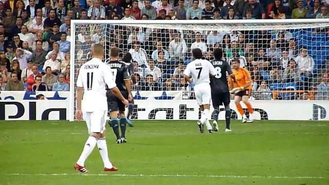 Raul Gonzalez Real Madrid play action during last season 2009/10 смотреть онлайн