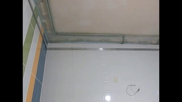 Натяжной потолок ПВХ в ванной комнате S=5 м.кв. смотреть онлайн