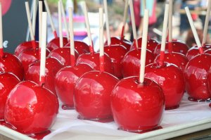 Карамельные яблоки/яблоки в карамели/homemade caramel apples