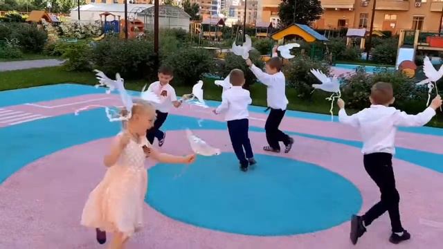 «Голуби мира» смотреть онлайн