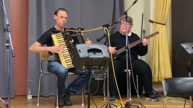 Sommarminnen 1911 - Jan och Annica - Lenhovda 2022 Maj Dragspelsstämman смотреть онлайн