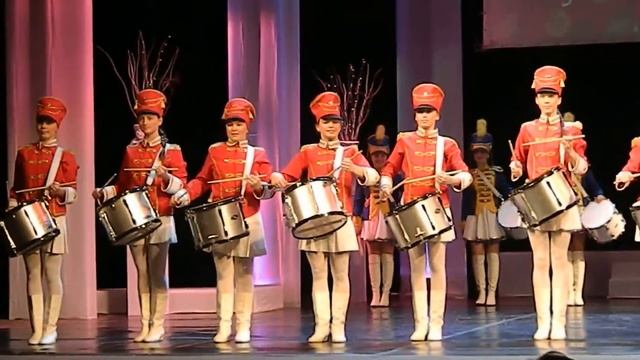 Открытие праздника...проснулись все))) смотреть онлайн