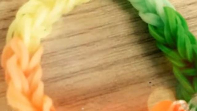 Мои браслетики из резинок???? смотреть онлайн