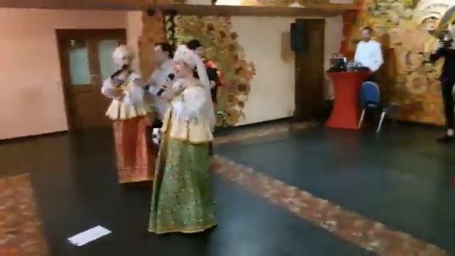 Роспрягайтэ хлопцы коней - казачьи плясовые песни Вашем празднике! смотреть онлайн