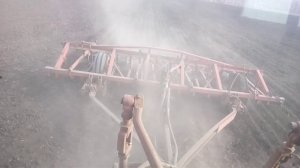 ДТ-75 , предпосевная обработка