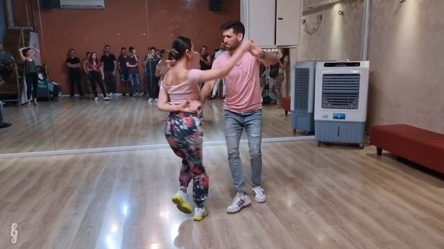 Brindo Bachata - Karlos Rose | Daniel y Tom Bachata Dancing [Latin Groove Parties] смотреть онлайн