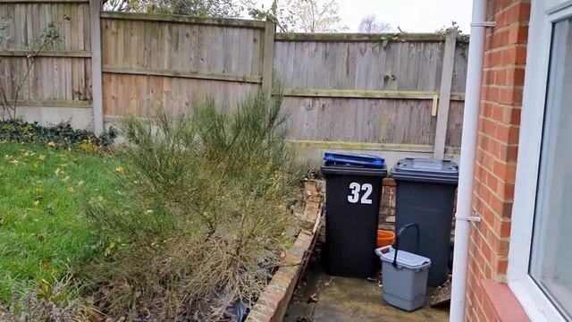 32 Ivanhoe Road Garden смотреть онлайн