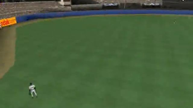 Unbelievable play in High Heat Baseball 2003 смотреть онлайн