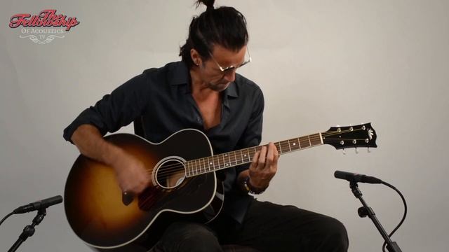 Gibson SJ-100 at The Fellowship of Acoustics смотреть онлайн
