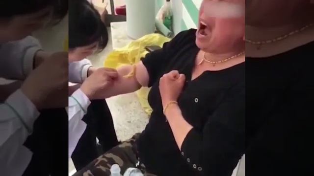 Духтур одамоя мекуша? Ана тарси одами ай як укол.