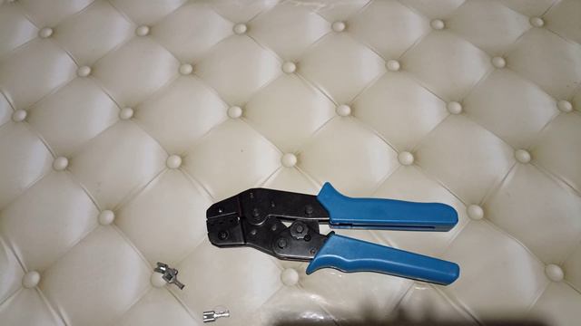 Обзор инструмента для обжимки наконечника. смотреть онлайн