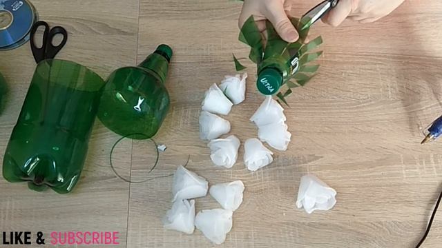 Crafts from Plastic Bottles Vase with Rose Flowers Поделки из Пластиковых Бутылок Ваза с Цветами смотреть онлайн