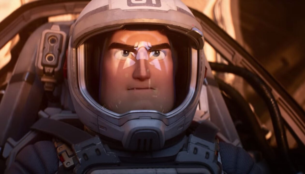 Базз Лайтер / Lightyear (2022) Трейлер 3 смотреть онлайн