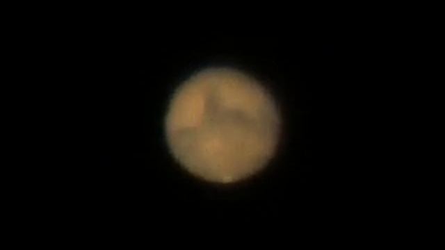 Mars at October 1st 01:47 German time in 6" f/8 newton смотреть онлайн