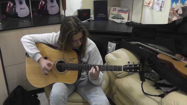 По течению на гитаре ученики Виктора Русинова Вероника Семилетова смотреть онлайн