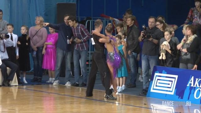 Maxim Semenov - Valeria Zlokazova, RUS, 1/4 Samba смотреть онлайн