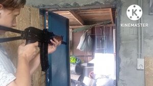 стрельба из автомата для страйкбола.