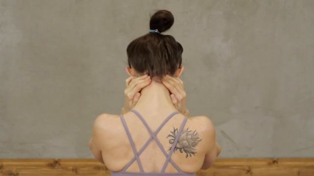 Избавься от ОТЁКОВ на веках и лице| Упражнения, питание и полезные советы при отёчности смотреть онлайн