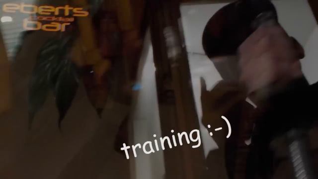 Y. HURN - BAM OIDA *LEGENDÄRES TRAINING VIDEO* (DJ KHALED EDITION) смотреть онлайн