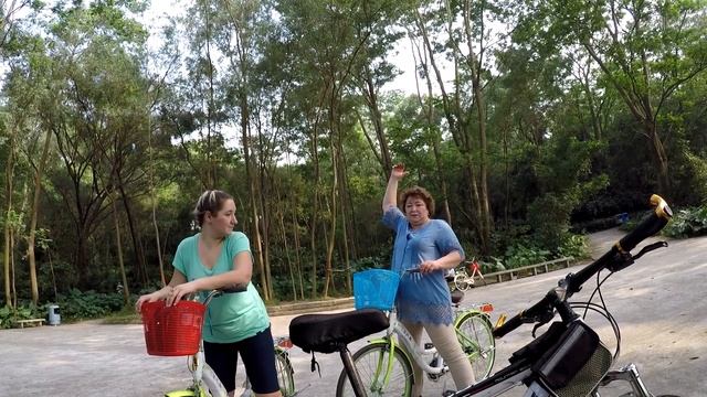 Велопрогулка в Парке Dafushan Forest Park Guangzhou. смотреть онлайн