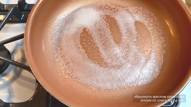 Russian «Syrniki» For Breakfast ? #StayAtHome And Cook #WithMe ❤️ Нежнейшие Сырники к завтраку ?