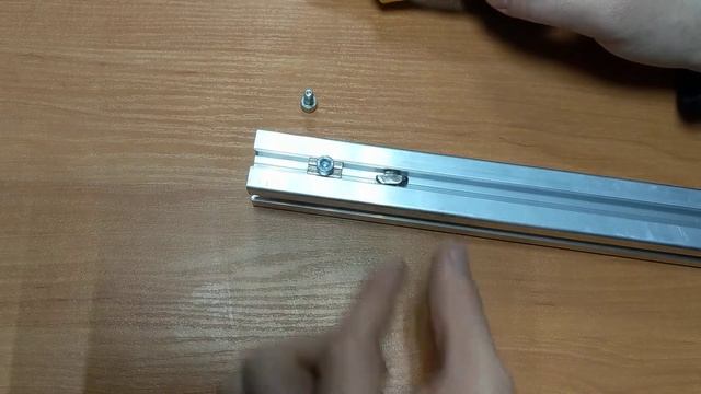 Сравнение гаек для станочного профиля 3030. Т Гайка и Закладная(сухарь) смотреть онлайн