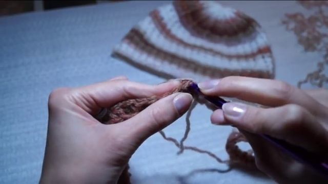 Как связать снуд крючком (комплект к шапочке) смотреть онлайн