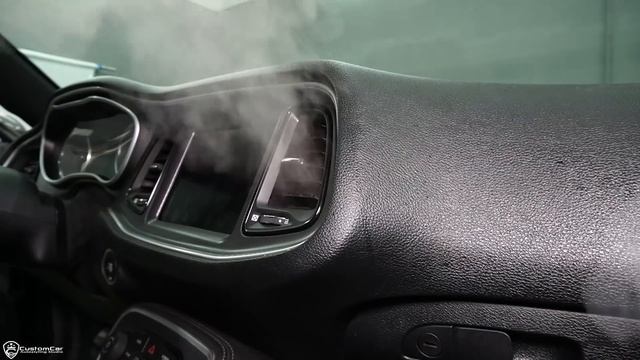 В тачке выросли грибы! Химчистка автомобиля Dodge Challenger своими руками смотреть онлайн