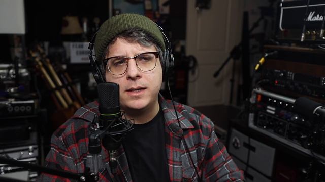 Mackie EM-91C Condenser Mic Review / Test (Compared to NW700, AT2020, King Bee) смотреть онлайн