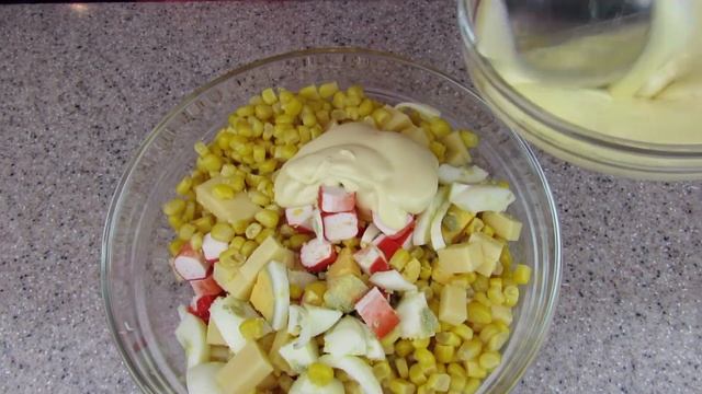Салат "Крабовый". Простой и быстрый рецепт! смотреть онлайн