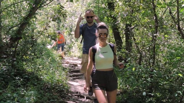 Прогулки в Провансе! Водопад Сийан (Cascade De Sillans) с посещением городка Лез Арк (Les Arcs)!