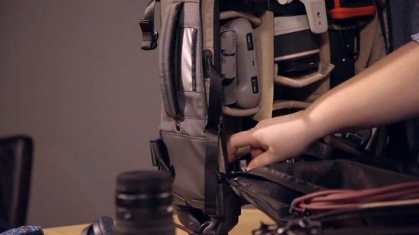 Veo Select 55BT: What fits in the backpack?