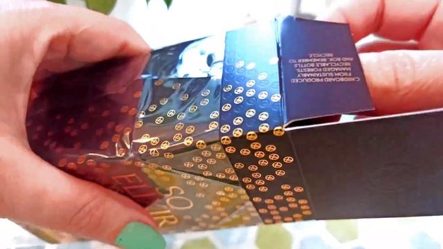 ИВ РОШЕ СО ЭЛИКСИР БУА СЕНСУЕЛЬ, YVES ROCHER Франция смотреть онлайн