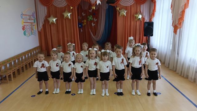 Песня "Катюша"- дети 3-х лет.mp4 смотреть онлайн