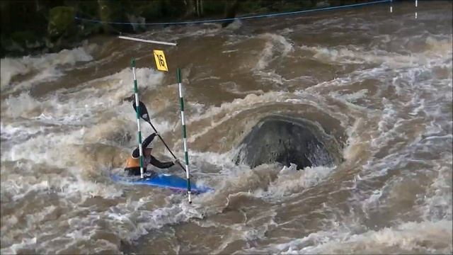 Kayak slalom n1 roche du diable смотреть онлайн