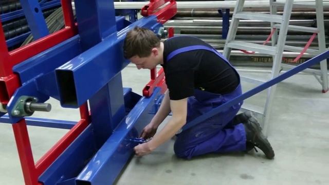 Консольный стеллаж с выкатными консолями. смотреть онлайн