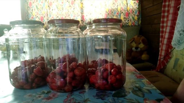 Компот из клубники смотреть онлайн