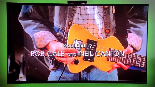 TOX3 Android TV Box Running Slimbox OS смотреть онлайн