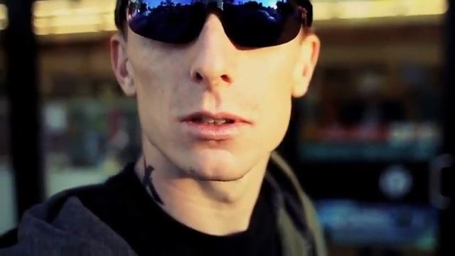 Вот как надо защищать своих девушек смотреть онлайн