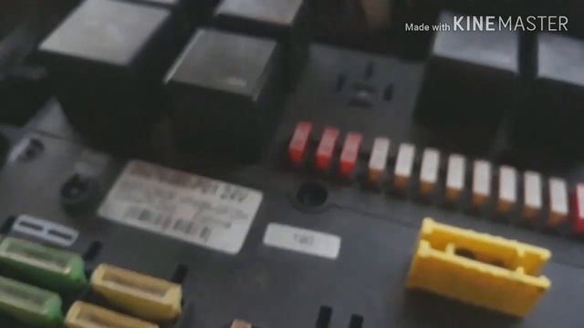 VOLVO FH-12.Не запускался двигатель.Виновато реле! смотреть онлайн