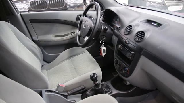 CHEVROLET LACETTI смотреть онлайн