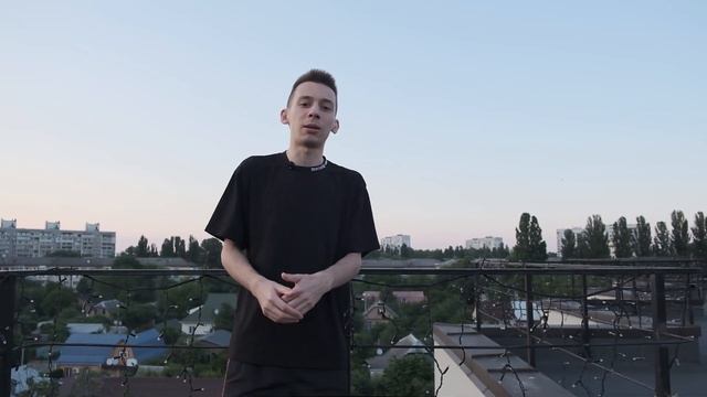 КАК МЕНЯ ВЫГНАЛИ из УНИВЕРА смотреть онлайн