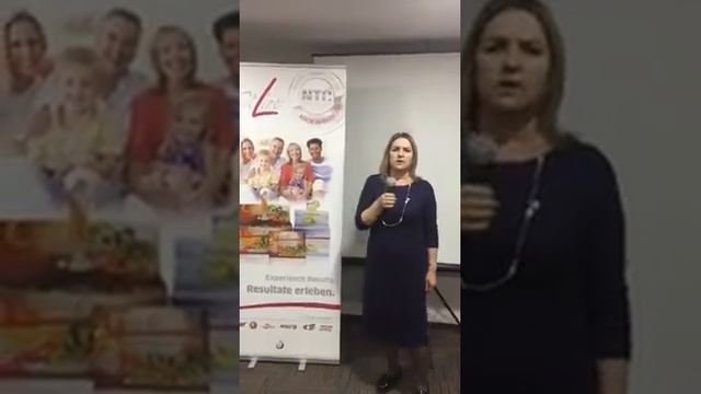 в 54 года женщина родила впервые!!!