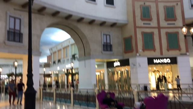 Qatar Short Trip (The Pearl, Villaggio Mall, MIA Park Cafe) смотреть онлайн