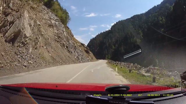 Самая красивая и опасная дорога Грузии смотреть онлайн