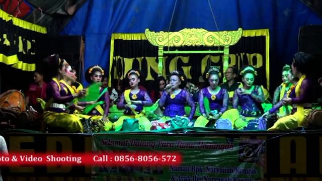 Jaipongan Dede Koswara Pahlawanan - Amparan Sahjadah смотреть онлайн
