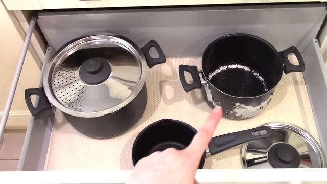 My (Realistic) Kitchen Tour -- How I Store Food After Completing The KonMari Method | HowToGYST смотреть онлайн