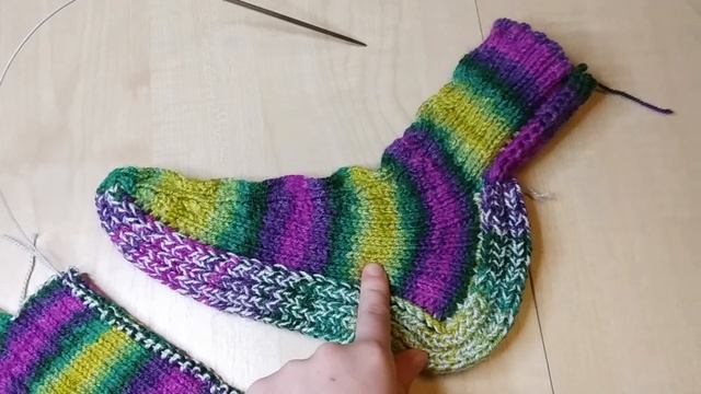 СП "ВЫБОР БЕЗ ВЫБОРА" || #сп_выбор_без_выбора || треугольные носки || рандомное вязание смотреть онлайн