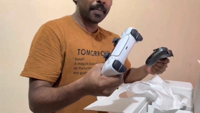 UNBOXING OUR NEW PS5 | GOW EDITION | PRASANTHVLOGS смотреть онлайн